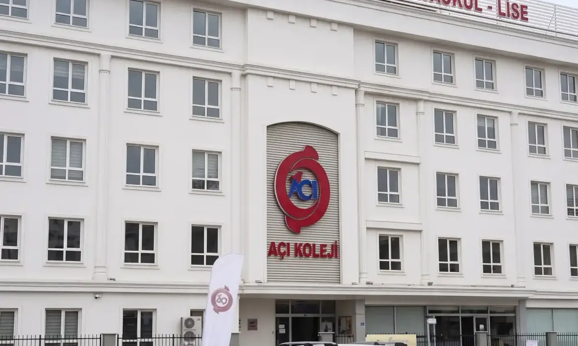 Okul & Kolej İnşası